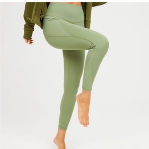 Aerie OFFLINE workout set